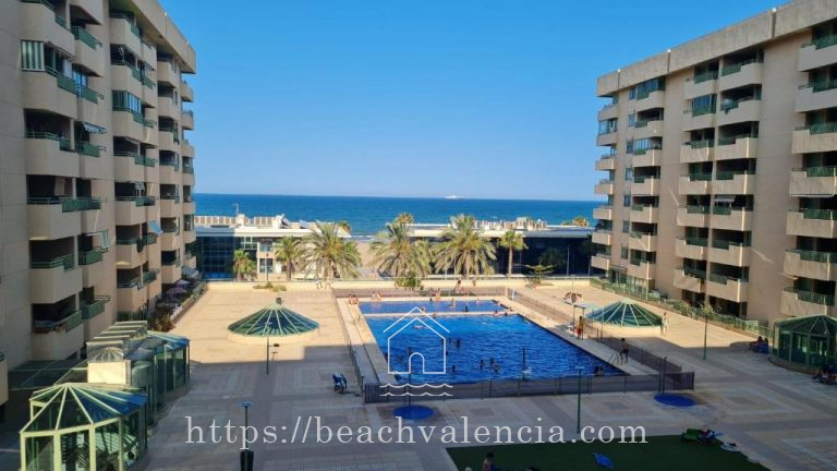 BEACH VALENCIA 7-22 Apartamento en urbanización con piscina con vistas al mar