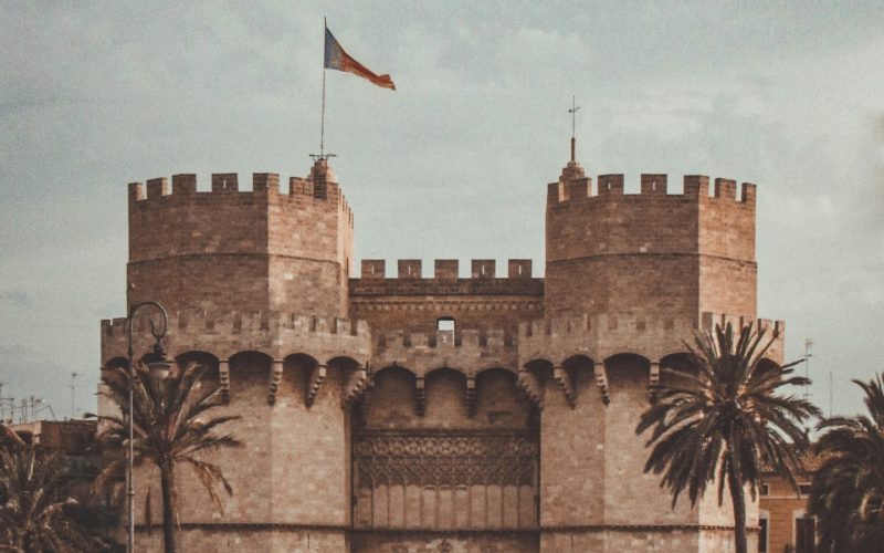 24.Torres de Serranos